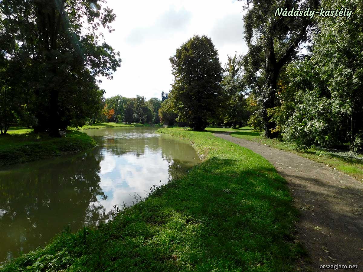 Nádasdy kastély - Nádasladány