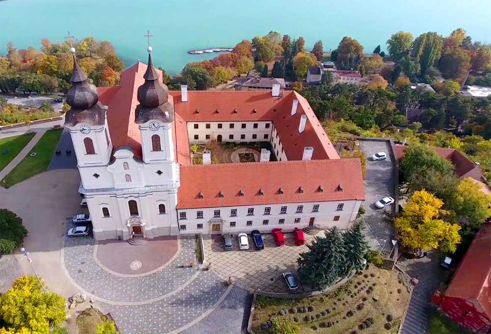 Tihanyi Apátság