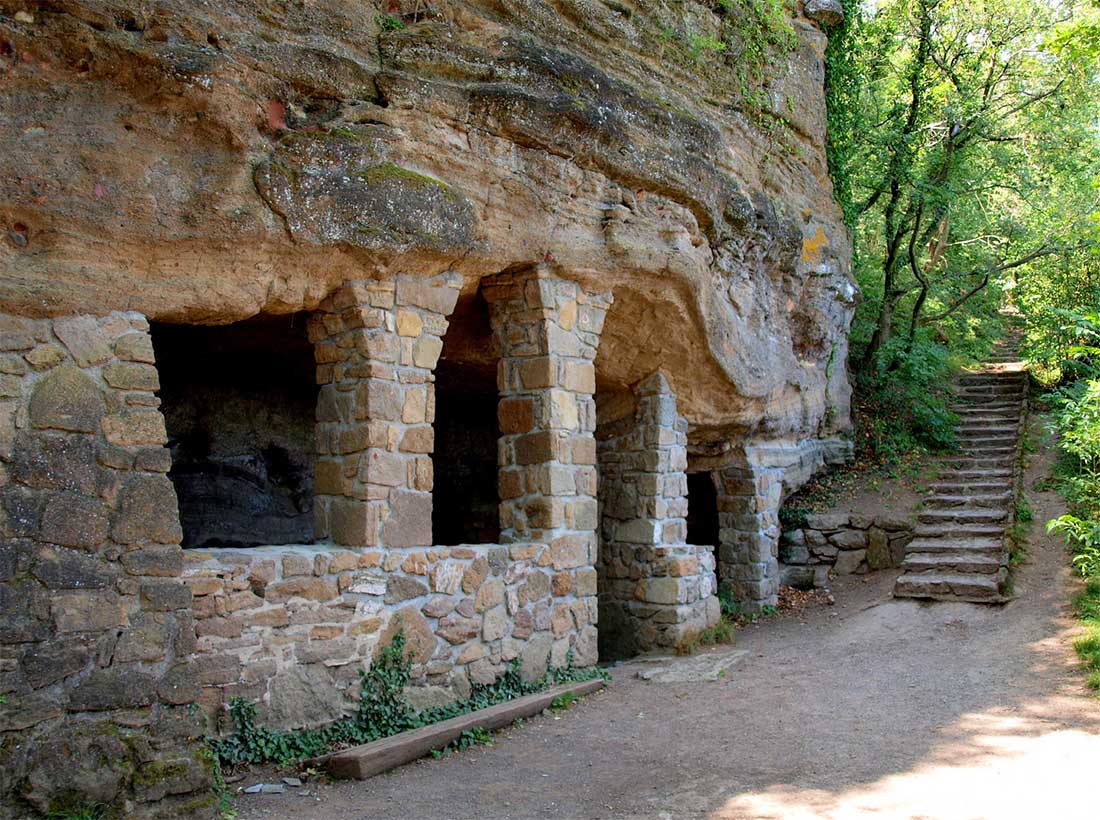 Tihanyi barátlakások