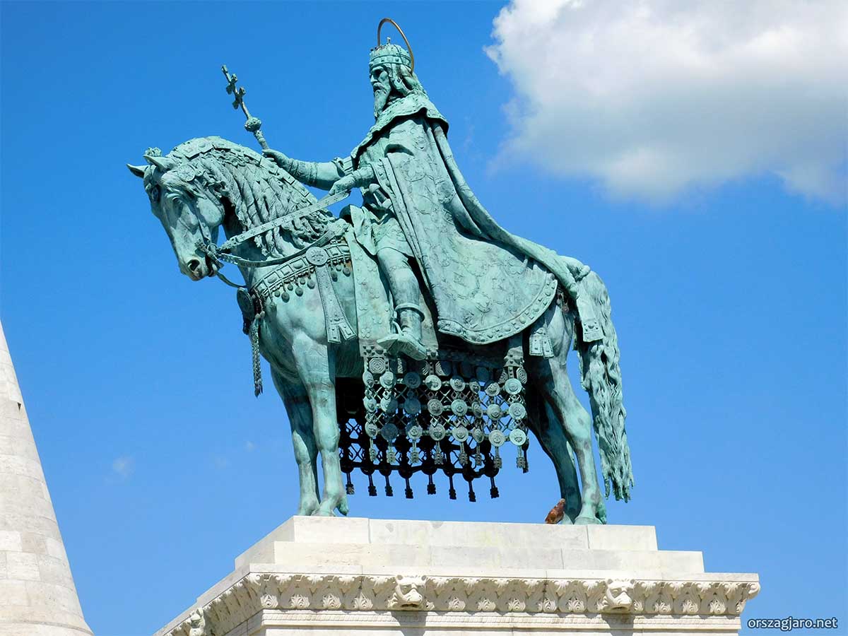 Halászbástya - Szent István szobor