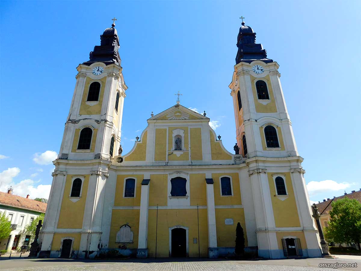 Gyöngyös - Szent Bertalan templom