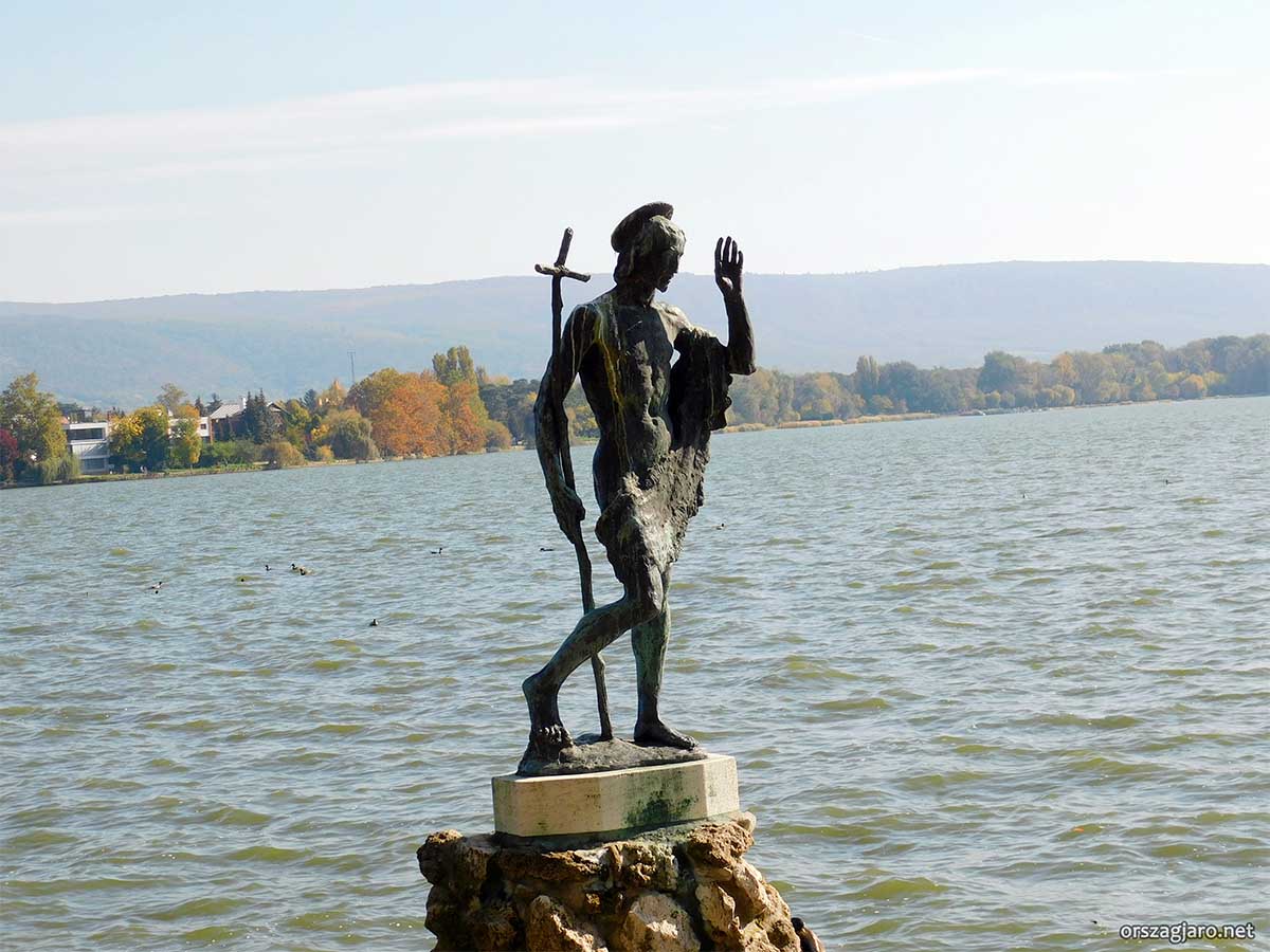 Keresztelő szent János szobra - Tata