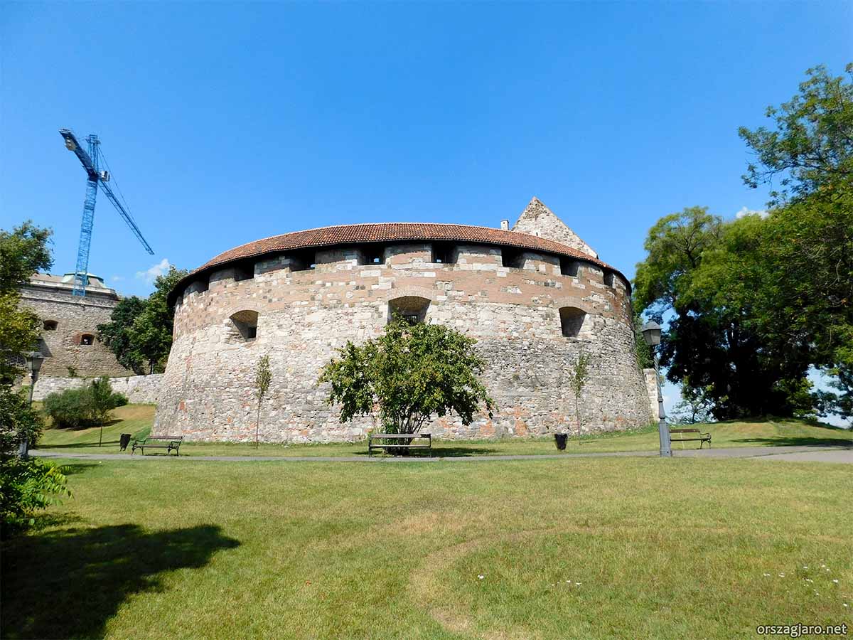 Budai várnegyed - Nagy rondella