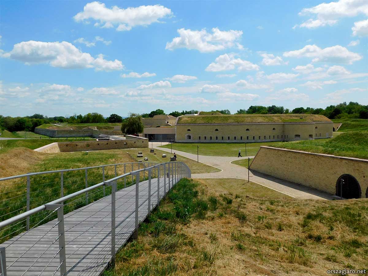 Csillagerőd - Komárom