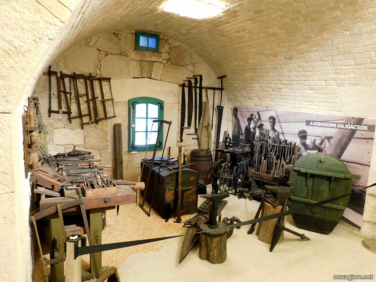 Dunai hajók - Monostori erőd