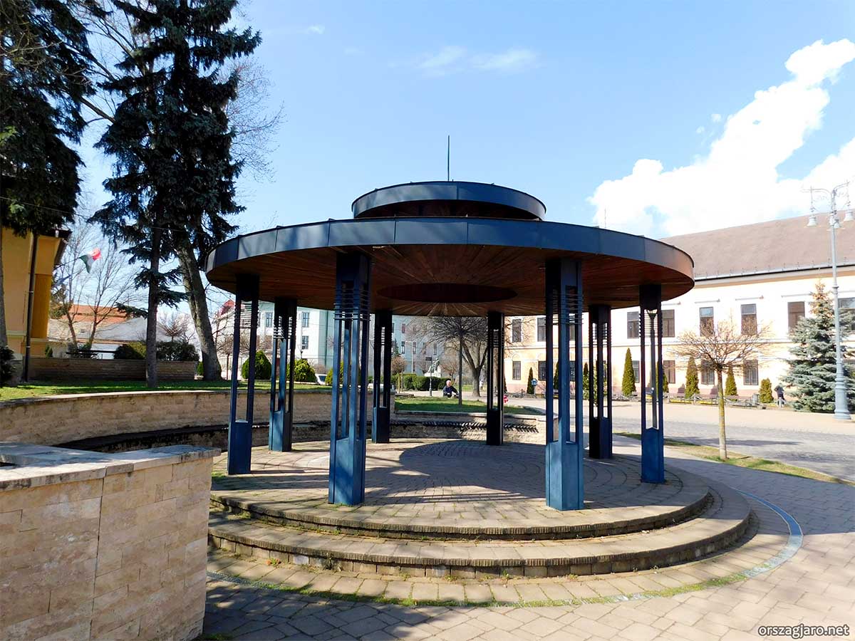 Civitas Fortissima tér